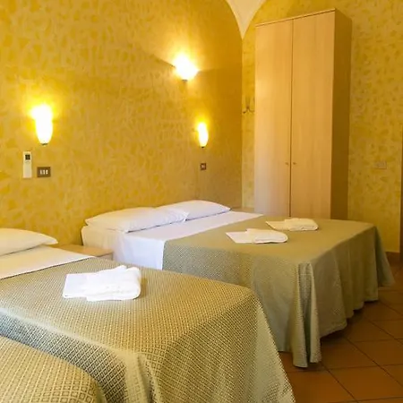 Giampy Panzió 5*
